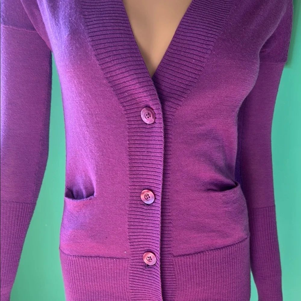 🟪🟪EUC LOFT Purple V-Neck Cardigan with Tiny Hip Pockets🟪🟪